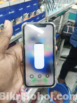 I Phone 11